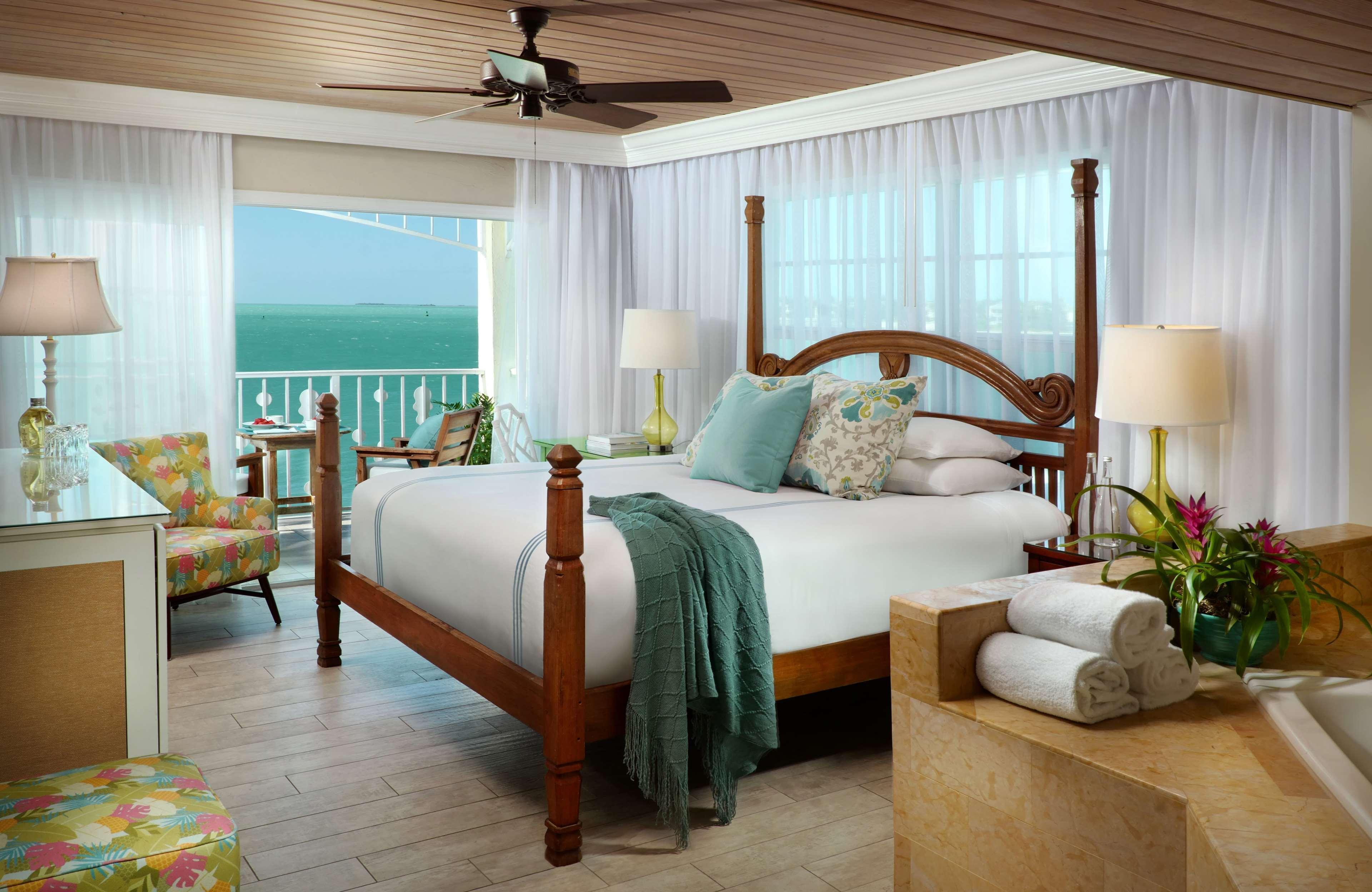 Ocean Key Resort & Spa, A Noble House Resort Key West Bagian luar foto