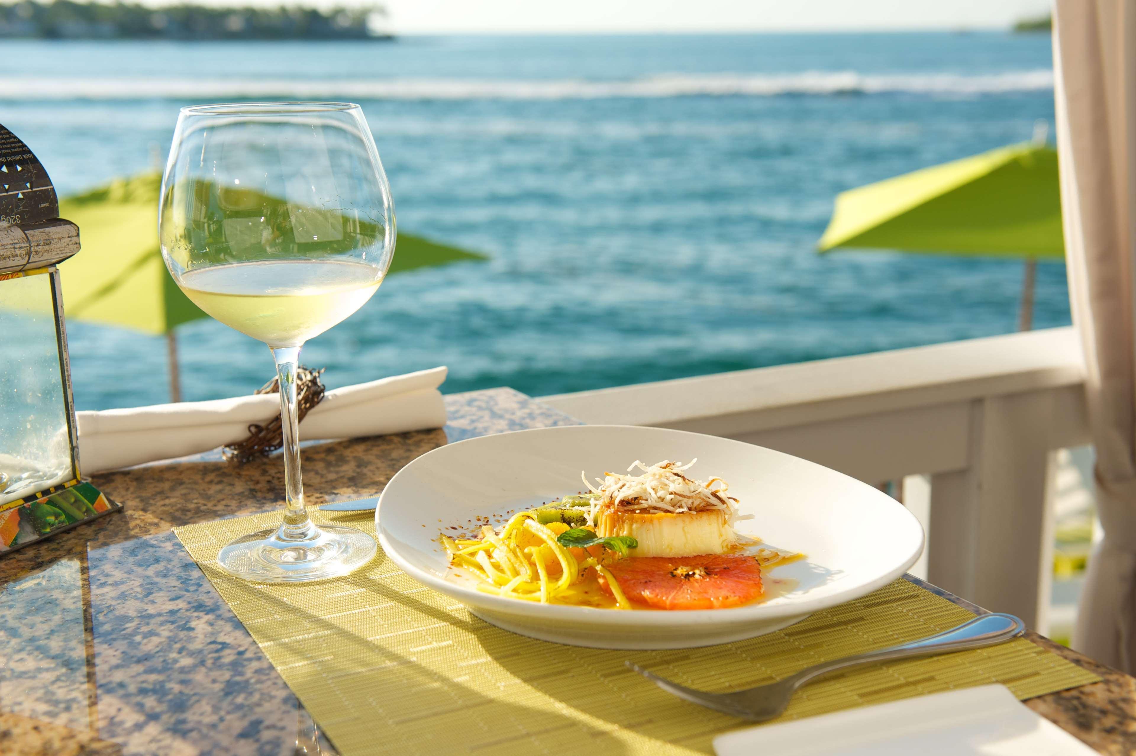 Ocean Key Resort & Spa, A Noble House Resort Key West Bagian luar foto
