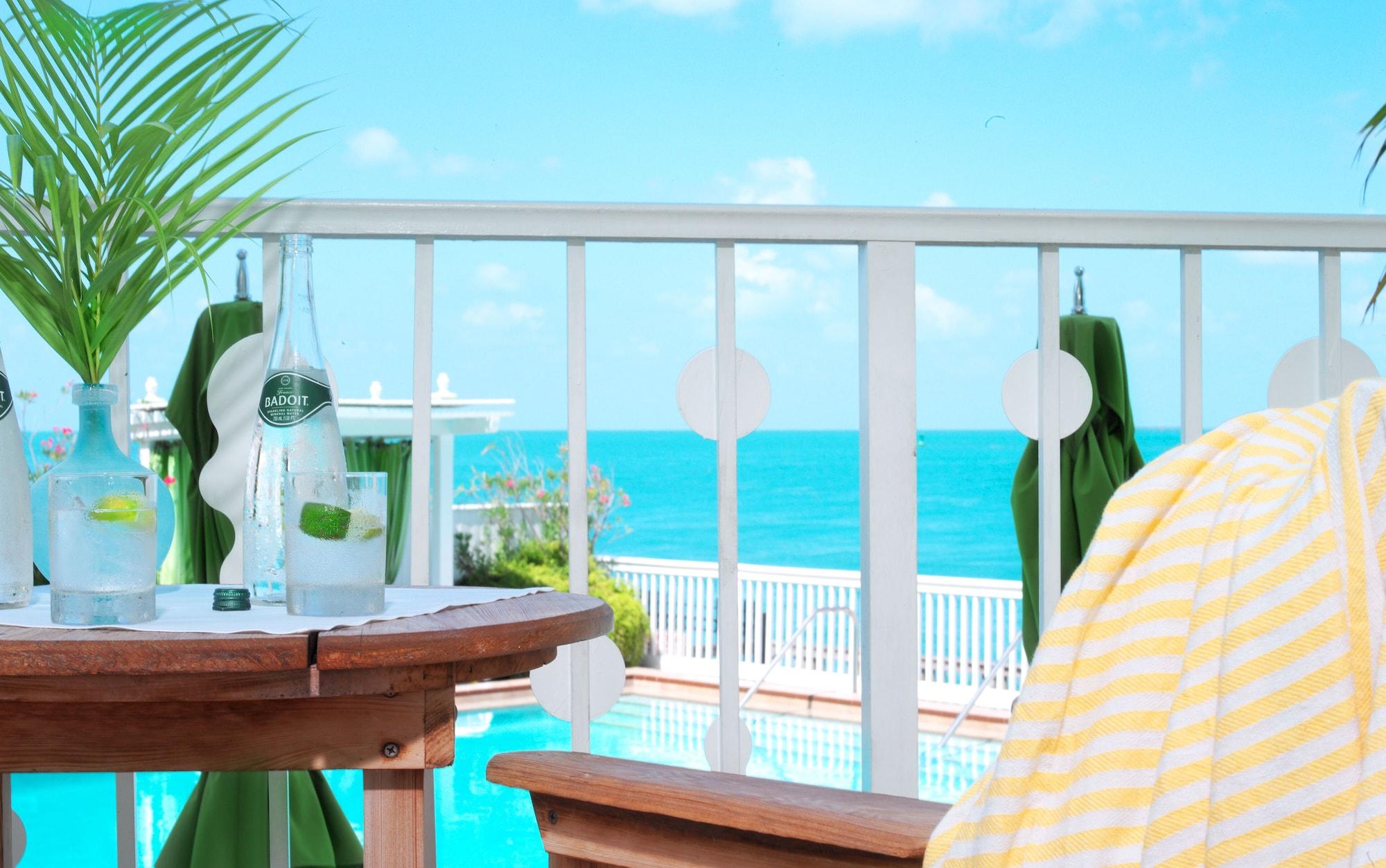 Ocean Key Resort & Spa, A Noble House Resort Key West Bagian luar foto