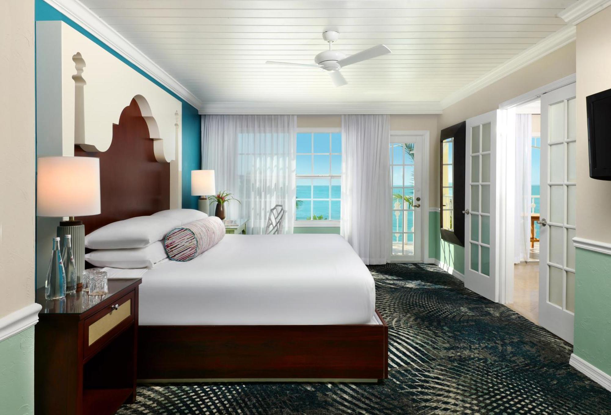 Ocean Key Resort & Spa, A Noble House Resort Key West Bagian luar foto